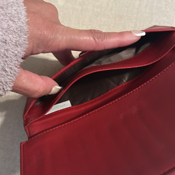 007 - Bottega Veneta Wallet - Picture 8 of 10